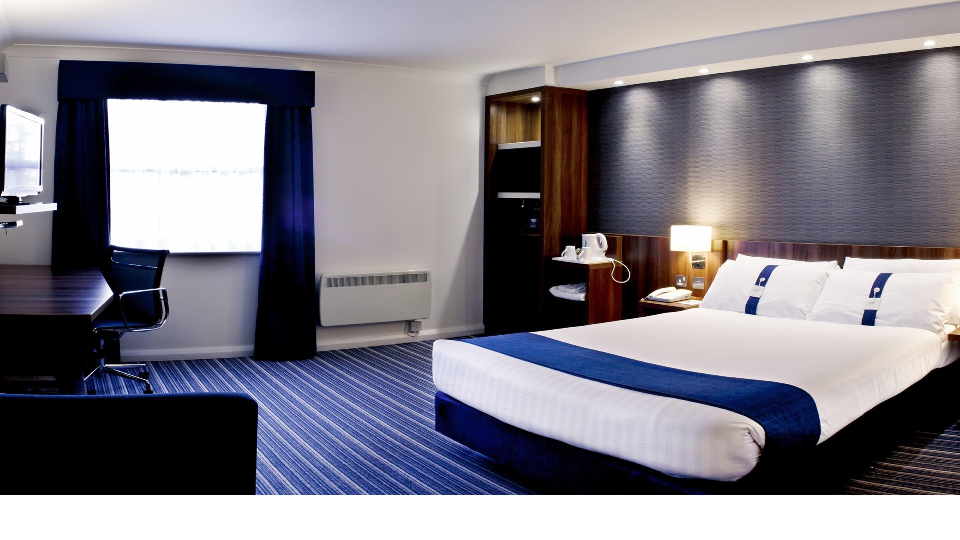 Holiday Inn Express London Gatwick Crawley, An Ihg Hotel מראה חיצוני תמונה