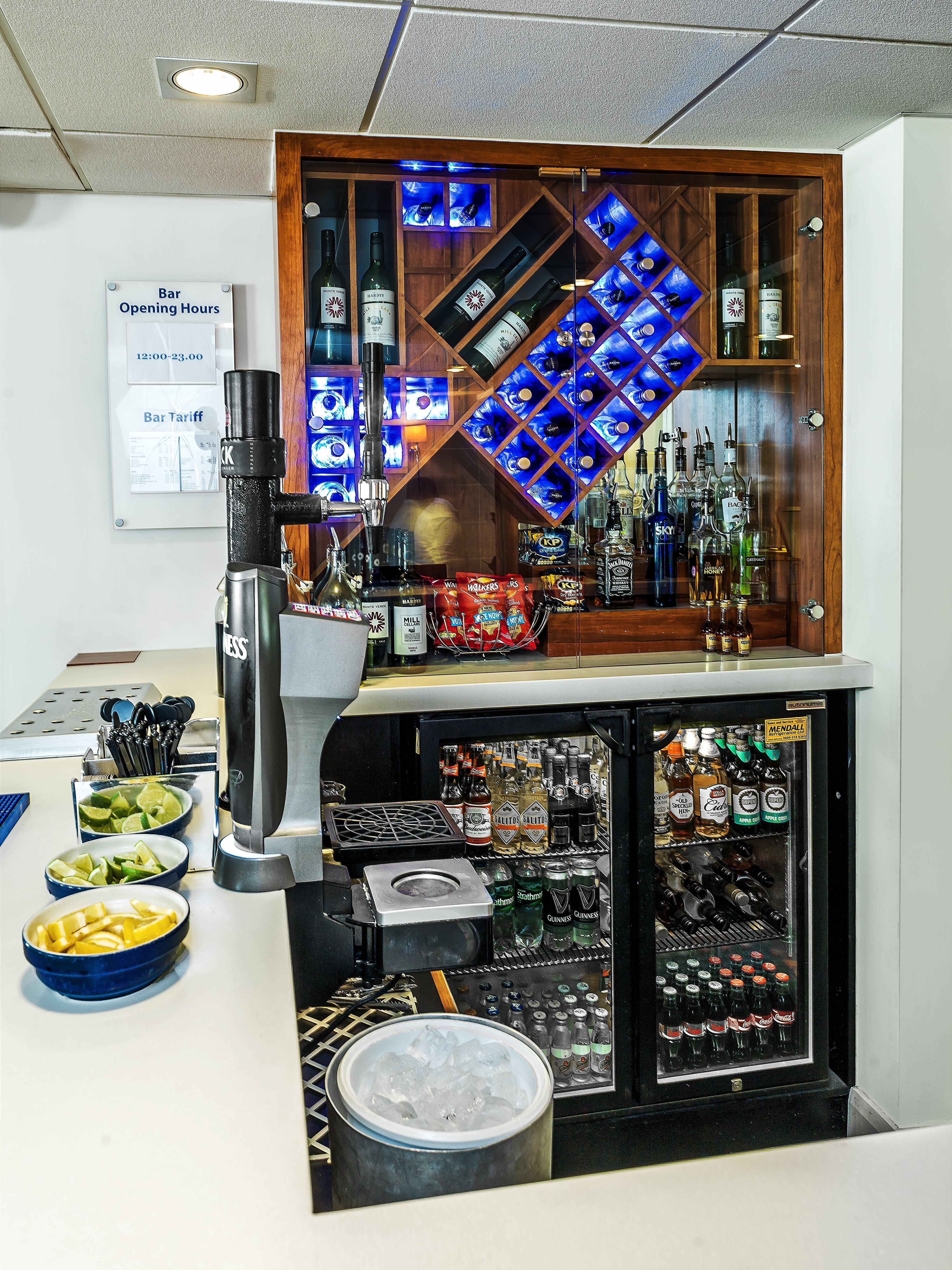 Holiday Inn Express London Gatwick Crawley, An Ihg Hotel מראה חיצוני תמונה