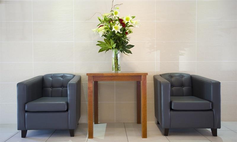 Holiday Inn Express London Gatwick Crawley, An Ihg Hotel מראה חיצוני תמונה